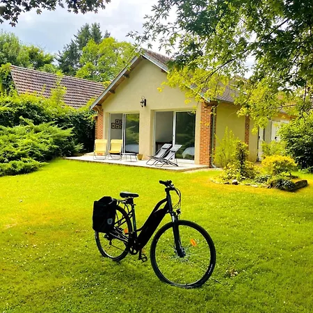 Prázdninový dům Nature Luxuriante, Jeux En Famille, Workation Et Sauna Pour 1 A 4 Personnes