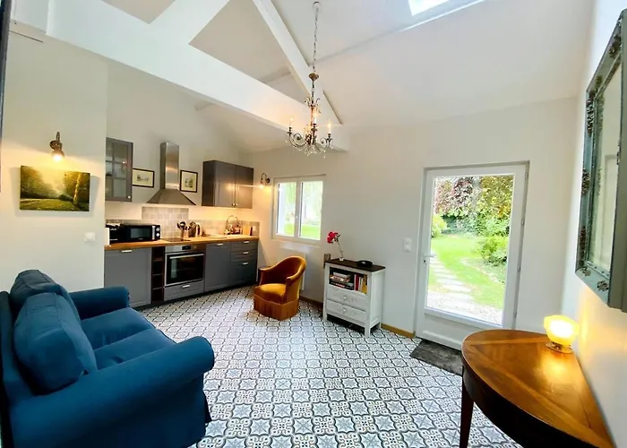 Nature Luxuriante, Jeux En Famille, Workation Et Sauna Pour 1 à 4 Personnes