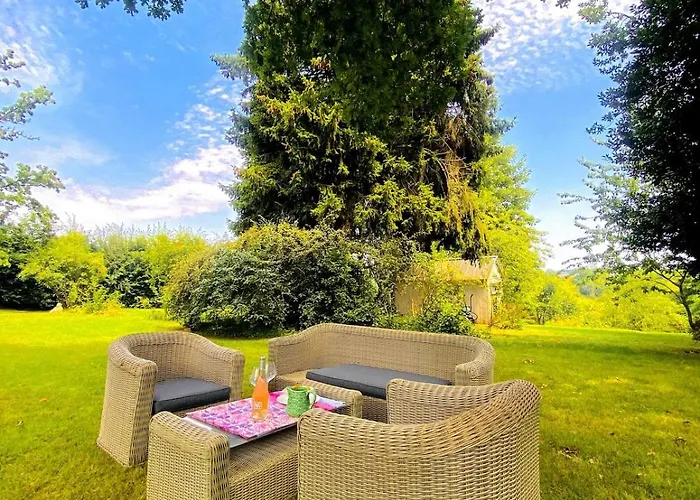 Hébergement de vacances Nature Luxuriante, Jeux En Famille, Workation Et Sauna Pour 1 à 4 Personnes *