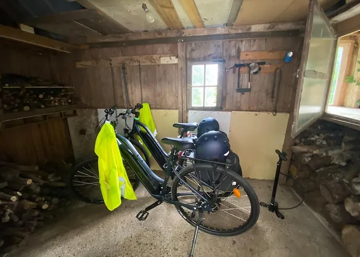 Hébergement de vacances Nature Luxuriante, Jeux En Famille, Workation Et Sauna Pour 1 à 4 Personnes